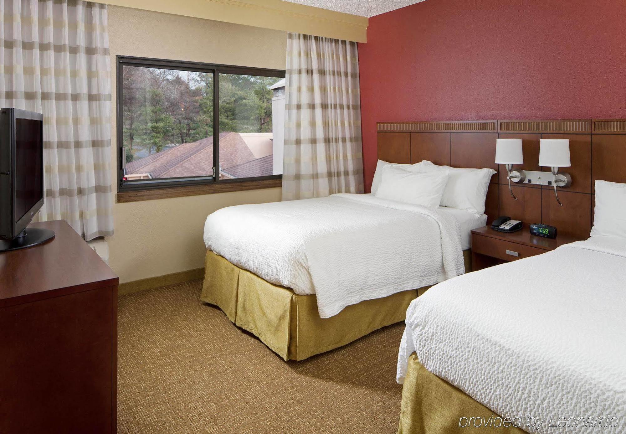 Hotel Courtyard By Marriott Airport 3*