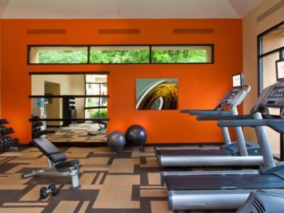 Hotel Courtyard By Marriott Airport 3*